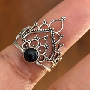 925 sterling silver Elegant Black only and Silver Crown/ Tiara  Ring